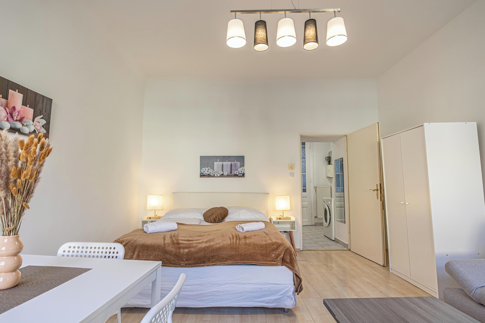 1BR Apt Smart TV Fully Equipped Longstay