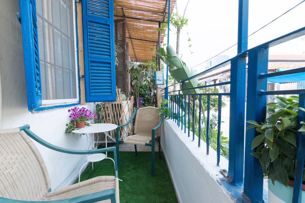 Gorgeous Apt in Neve Tzedek with Parking