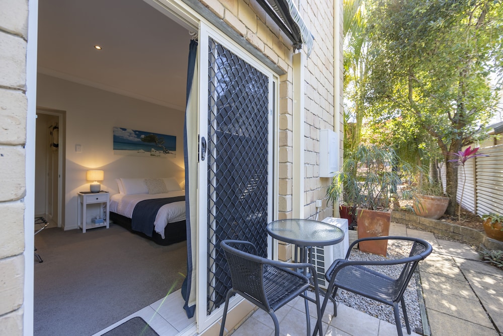 Beach House Bed & Breakfast view 4