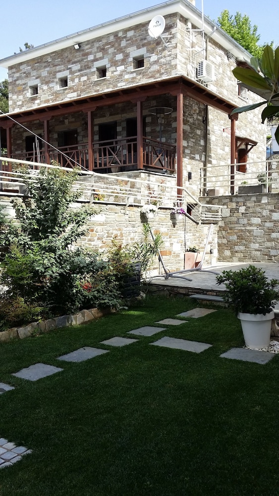 Photo 43