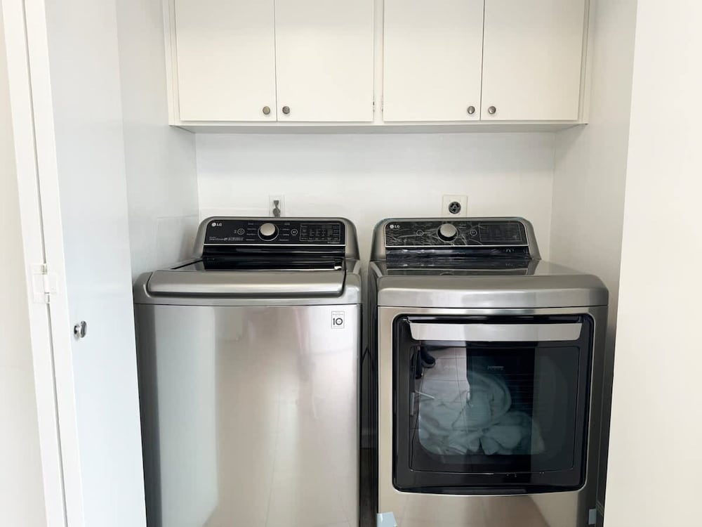 Comfortable 4BR Heart Downtown SJ Central AC Sjsu