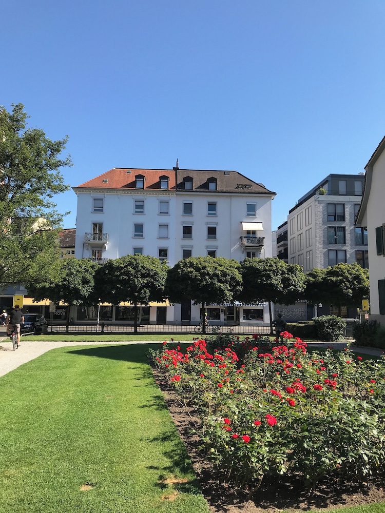 KAYA Zurich Stauffacher