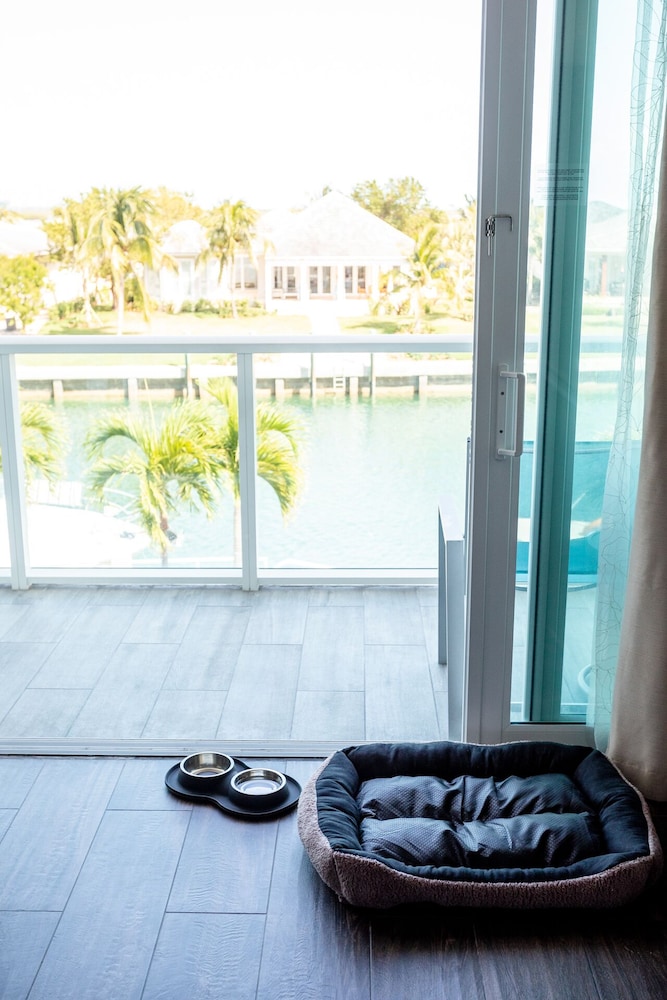 Resorts World Bimini