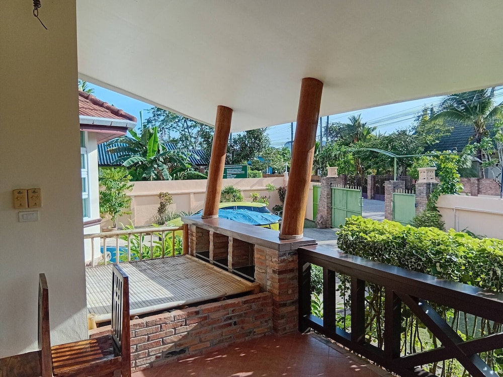 Mooni Sunshine Villa
