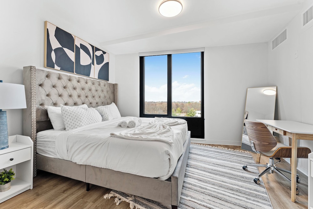 Furnished Apts near Harvard Stadium