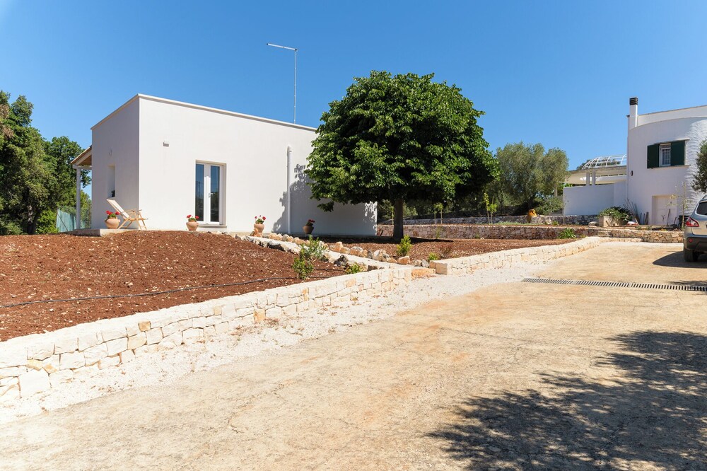 Villetta Foragno con giardino by Wonderful Italy