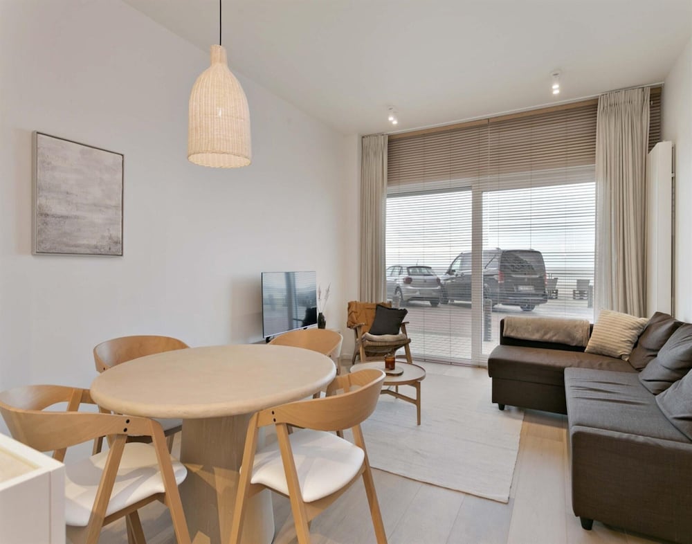 Flat in Blankenberge Near Belgium Pier