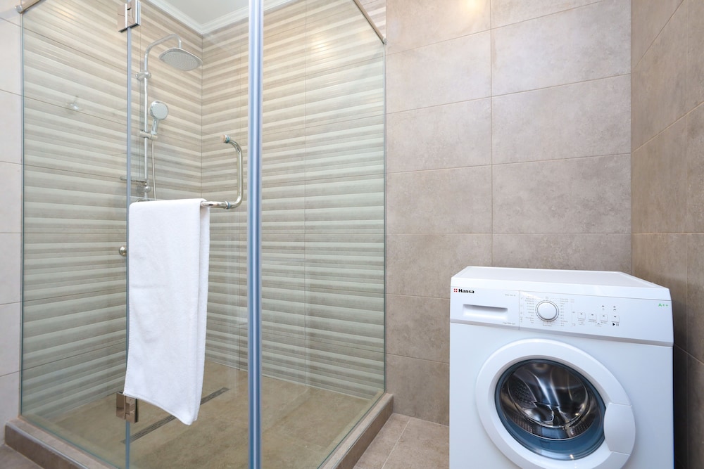 Stay Inn on Koghbatsi Str. 16
