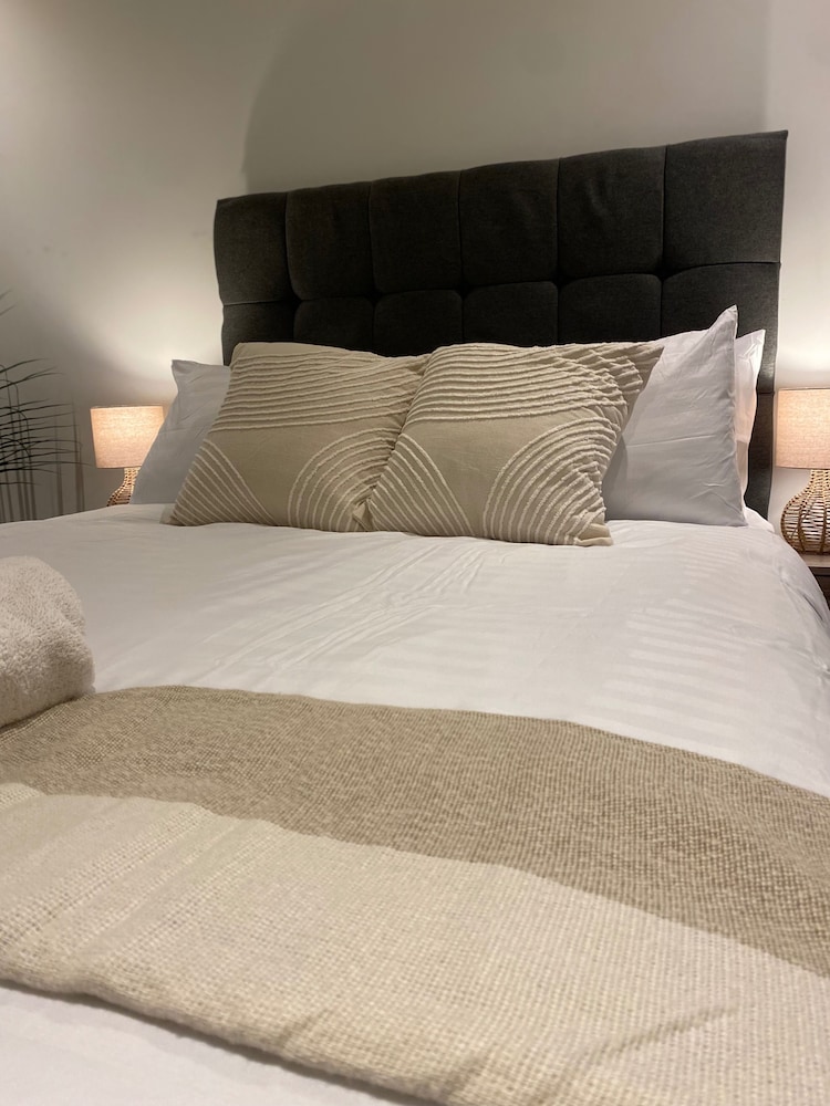 Central Apartment-free Parking With Terrace-gym