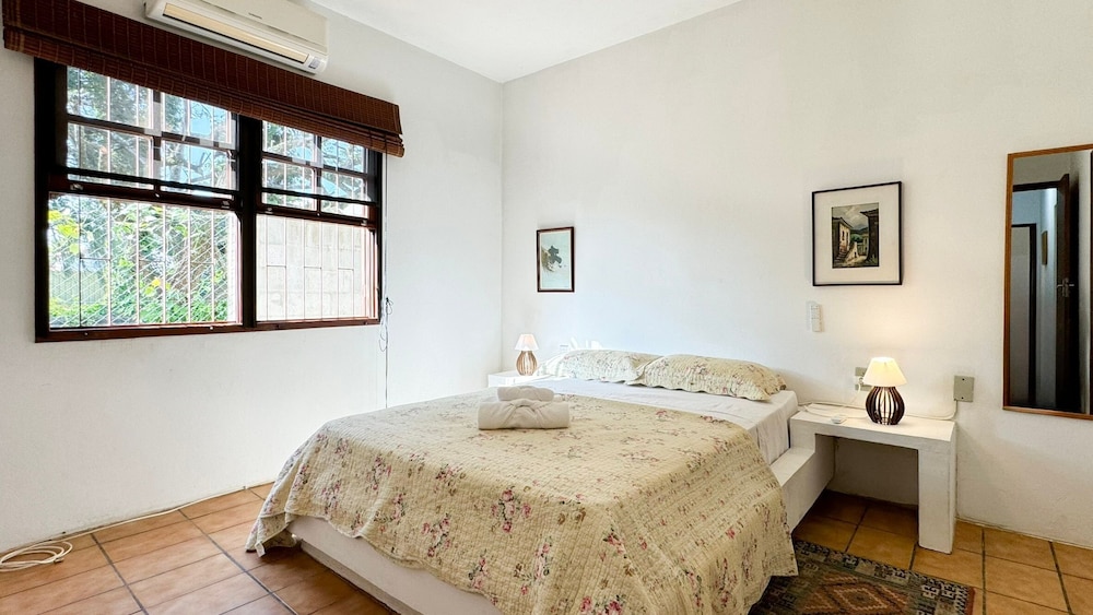 Casa Aconchegante a 100 metros da praia