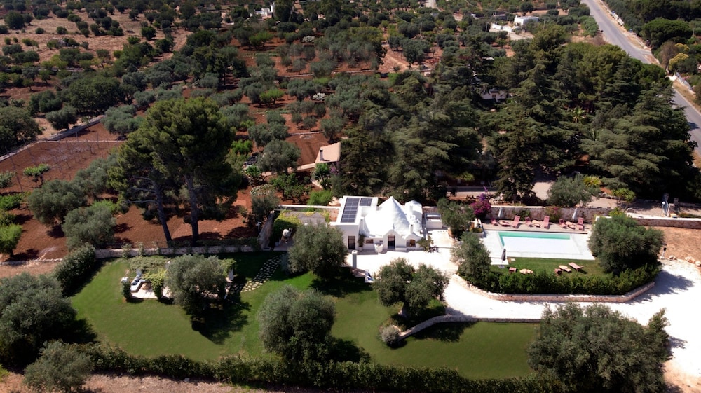 IL Trullo Bianco - Country House SPA