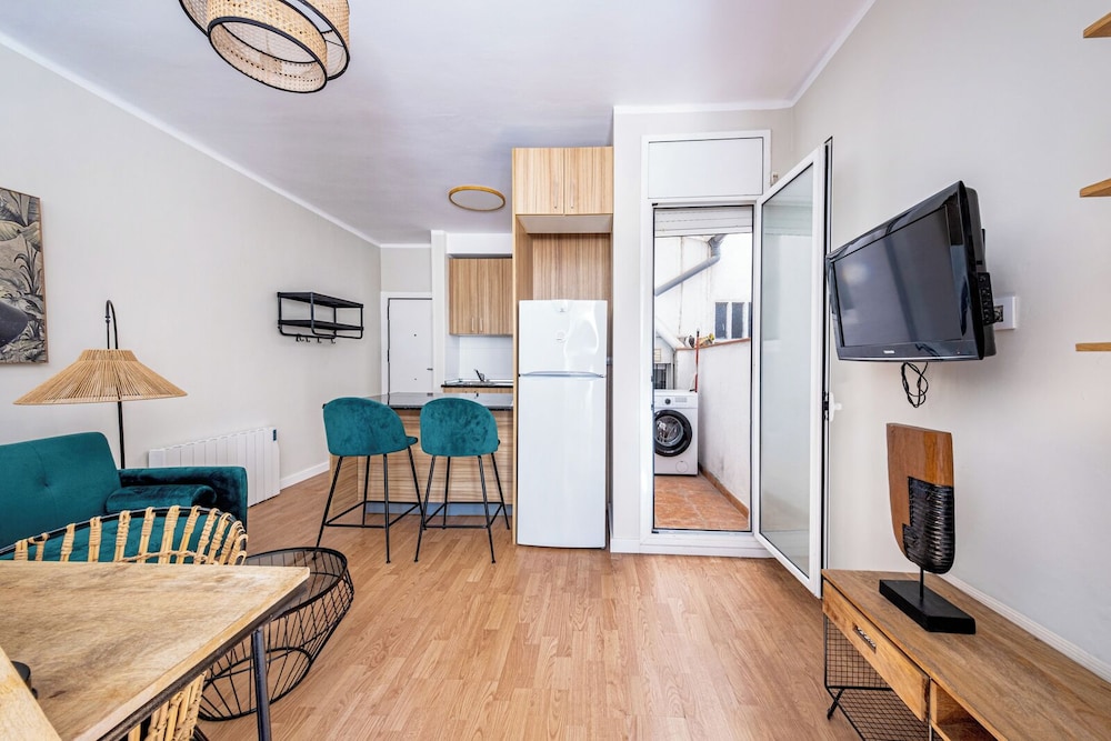 BeBarceloner Sant Andreu Apartments