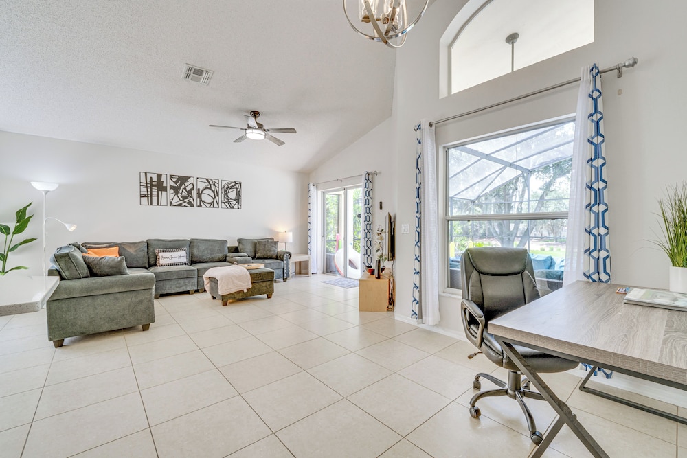 Southern Dunes Family Retreat: Hot Tub & Game Room
