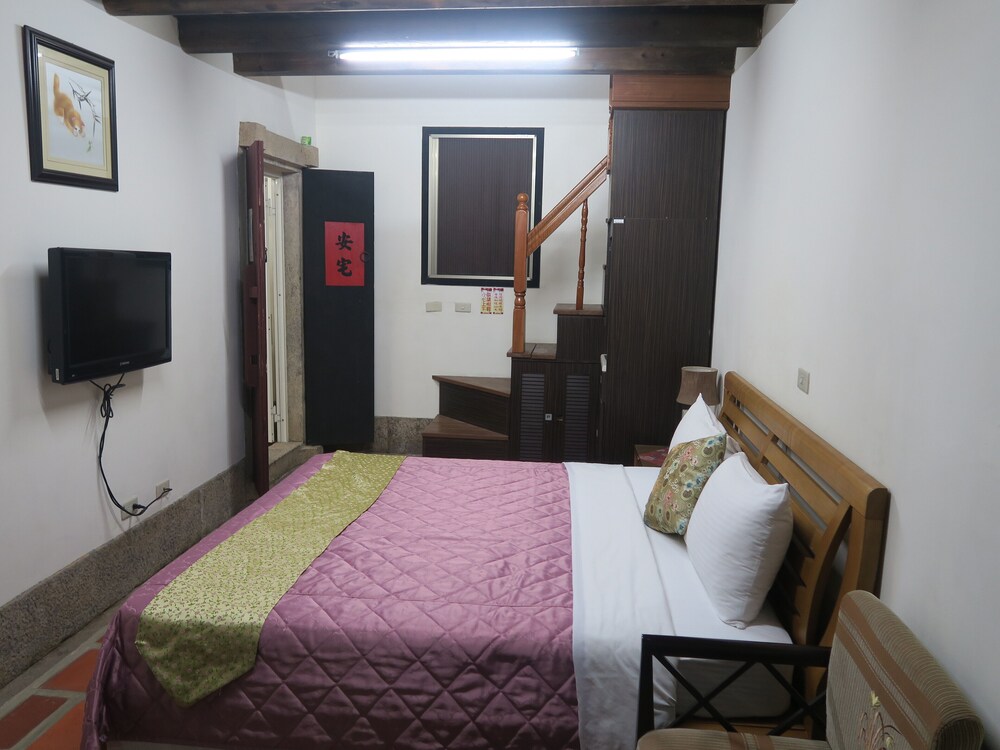Photo 23