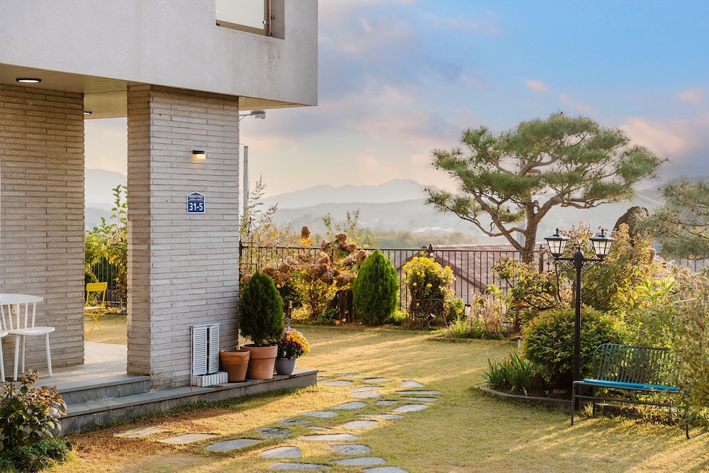 Ganghwa Noeuldamechae Private Pension