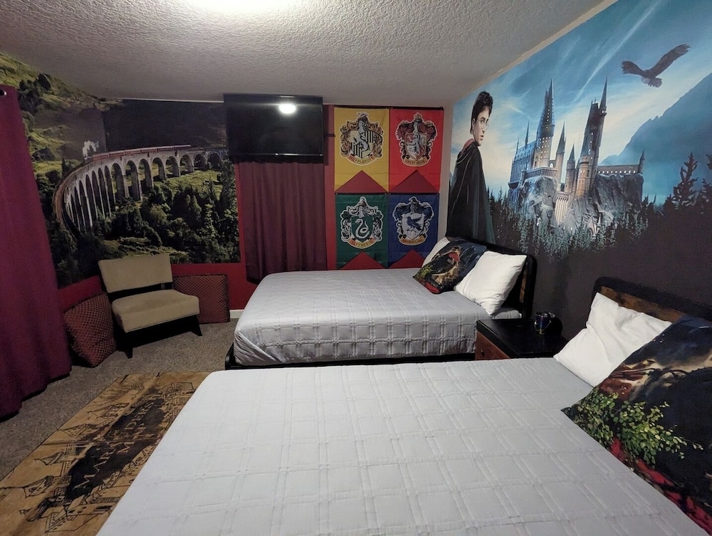 Luxury 6BR Home w/ Theater + Pool Near Disney
