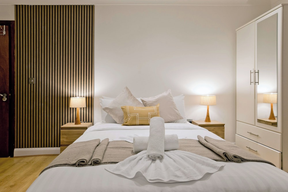 Imperial Argyle Square Apartment