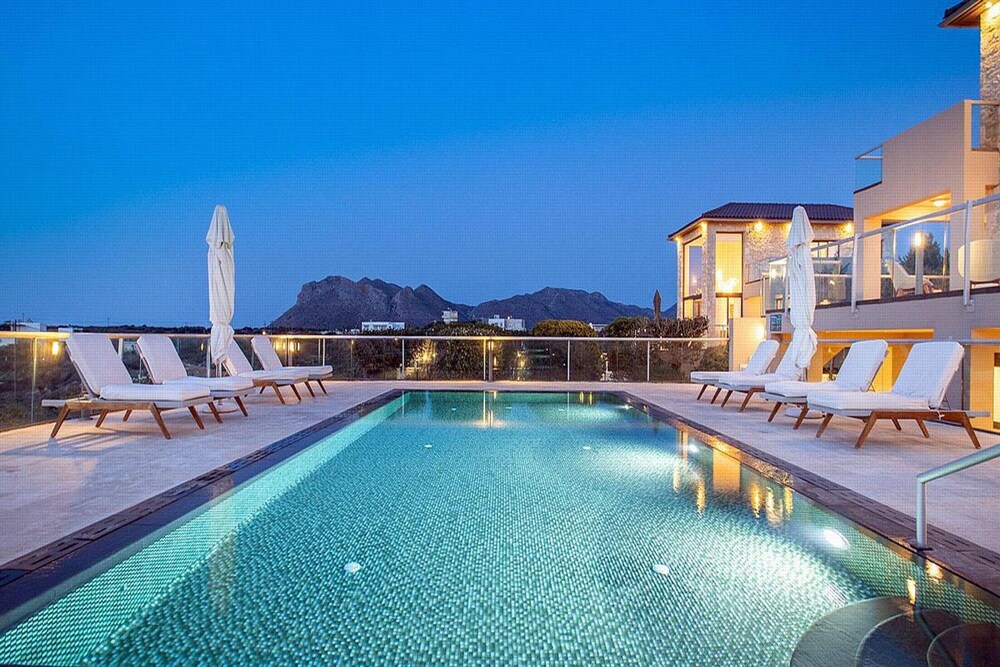 Tersanas Villas