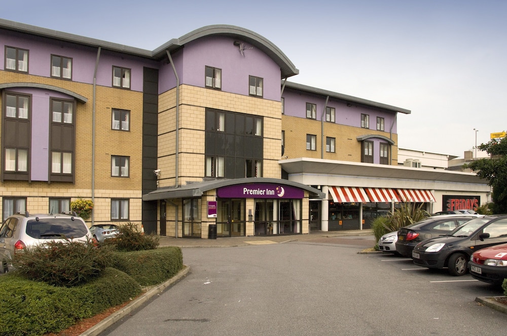 Premier Inn Leeds City Centre - Wellington Street 2