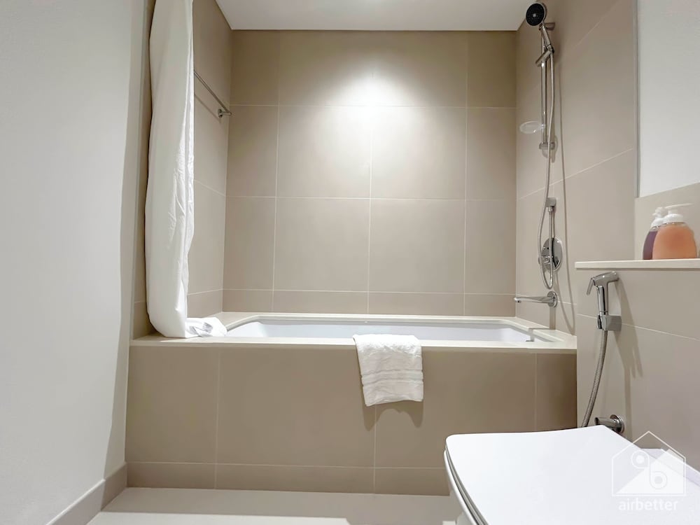 Luxury Burj Crown Downtown 4 Bedroom With Balcony