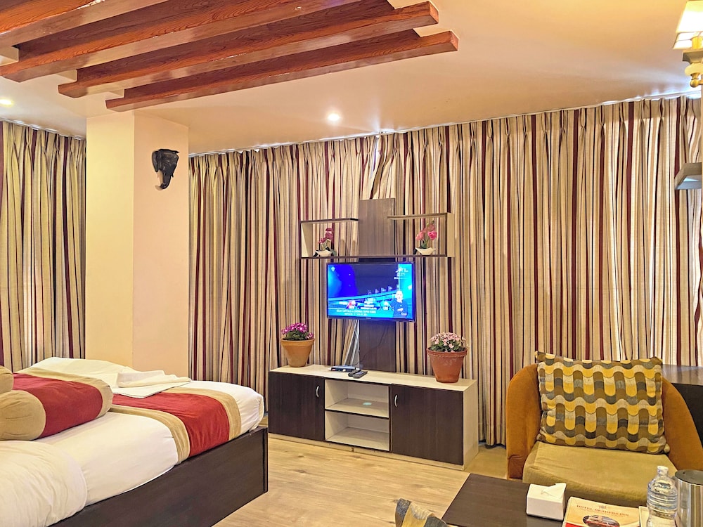 Hotel Readers Inn Pvt.Ltd