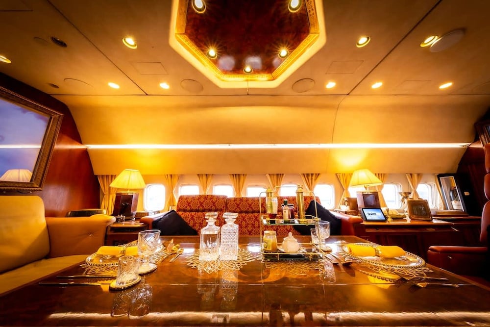 Boeing Airliner Private Jet With hot tub and Sauna