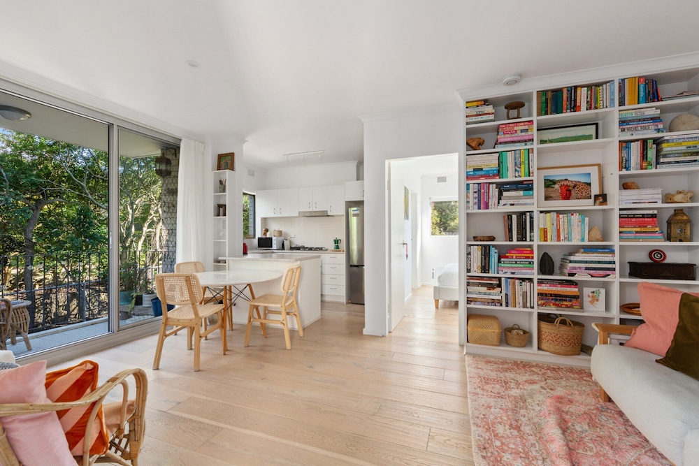 Lovely Harbourside 1-bed Close To Sydney Landmarks