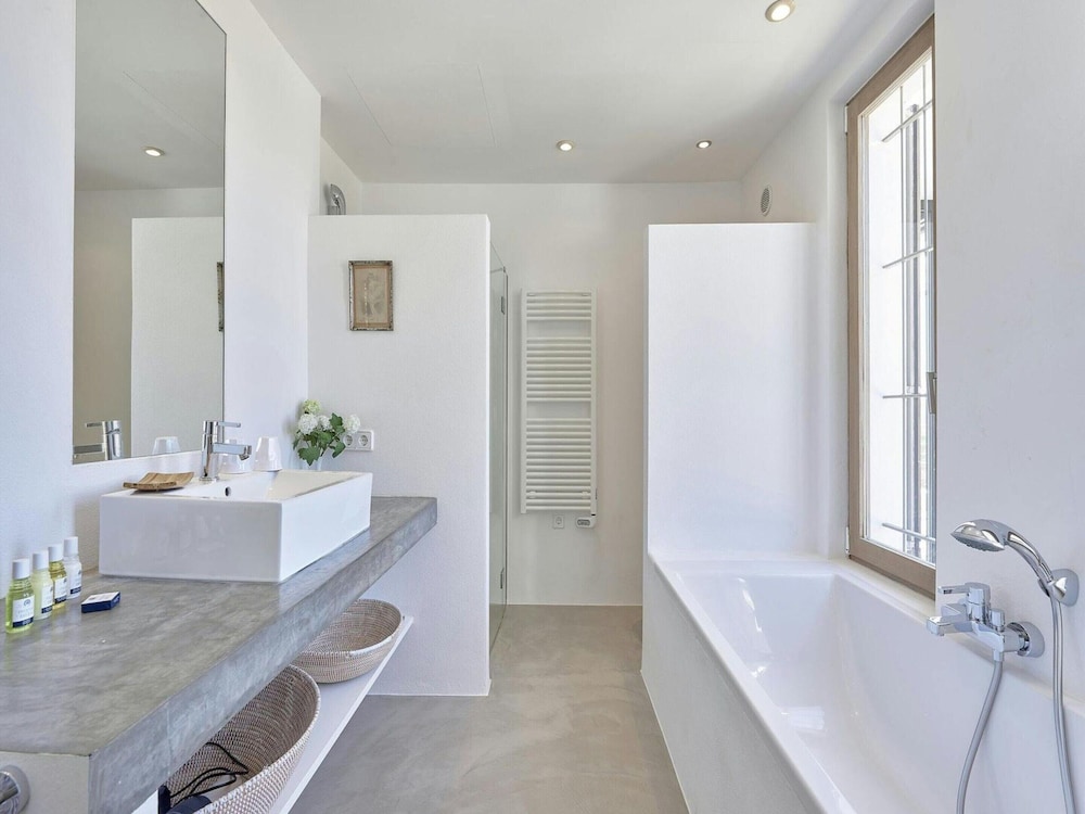 Holiday Home With Central Heating