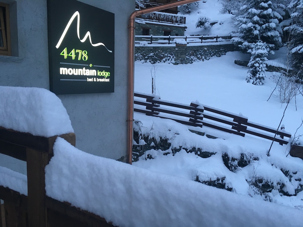 4478 Mountain Lodge