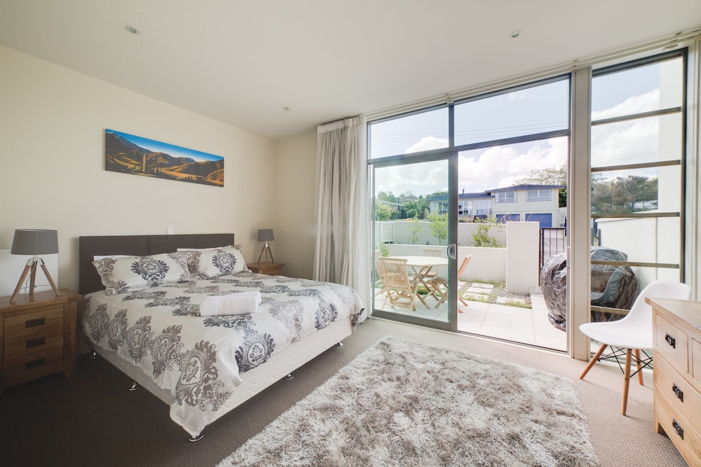 Central Taupo 3 bed Apartment view 3