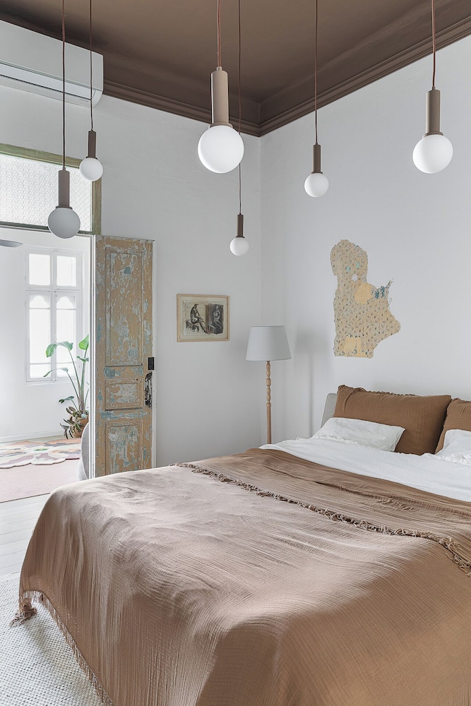 The Gem of Neve Tzedek by Sea N' Rent