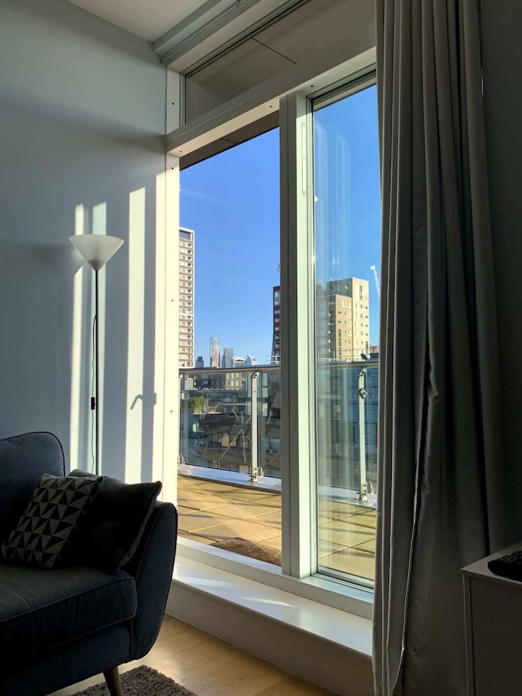 Stylish 2 Bedroom Apartment