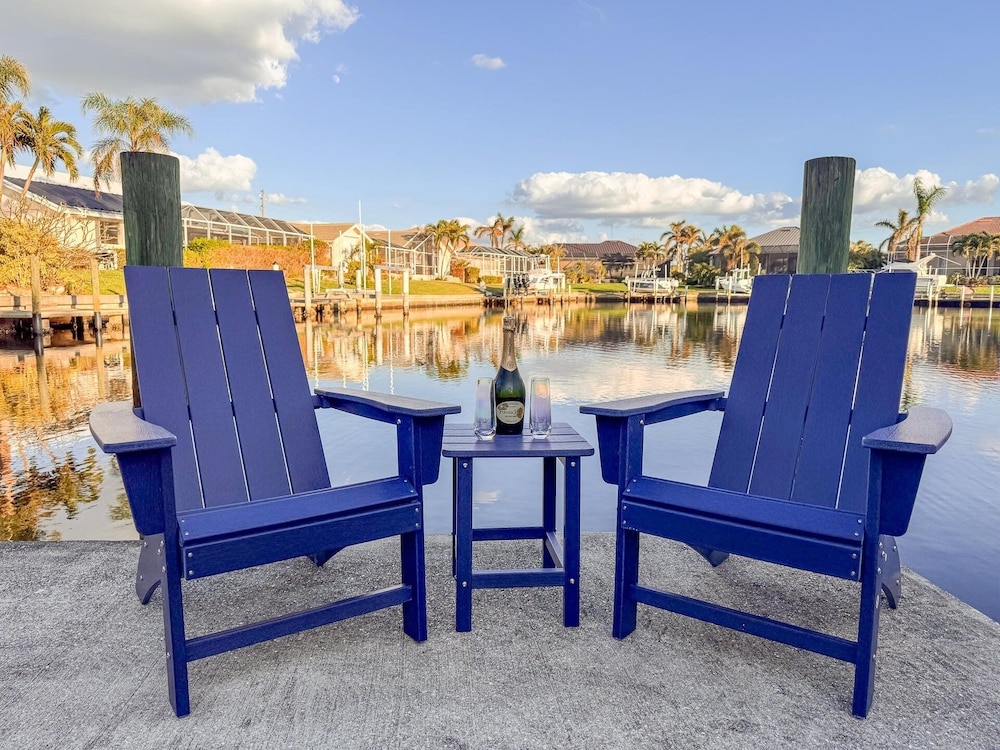 Punta Gorda 3-Bedroom Canalfront Vacation Home with Dock 3 Home