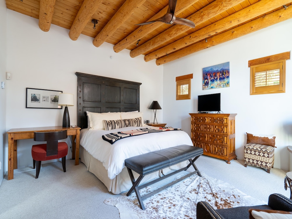 Casa de Caballo view 3