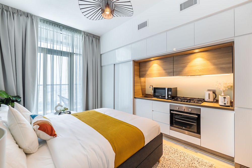 Studio One Dubai Marina