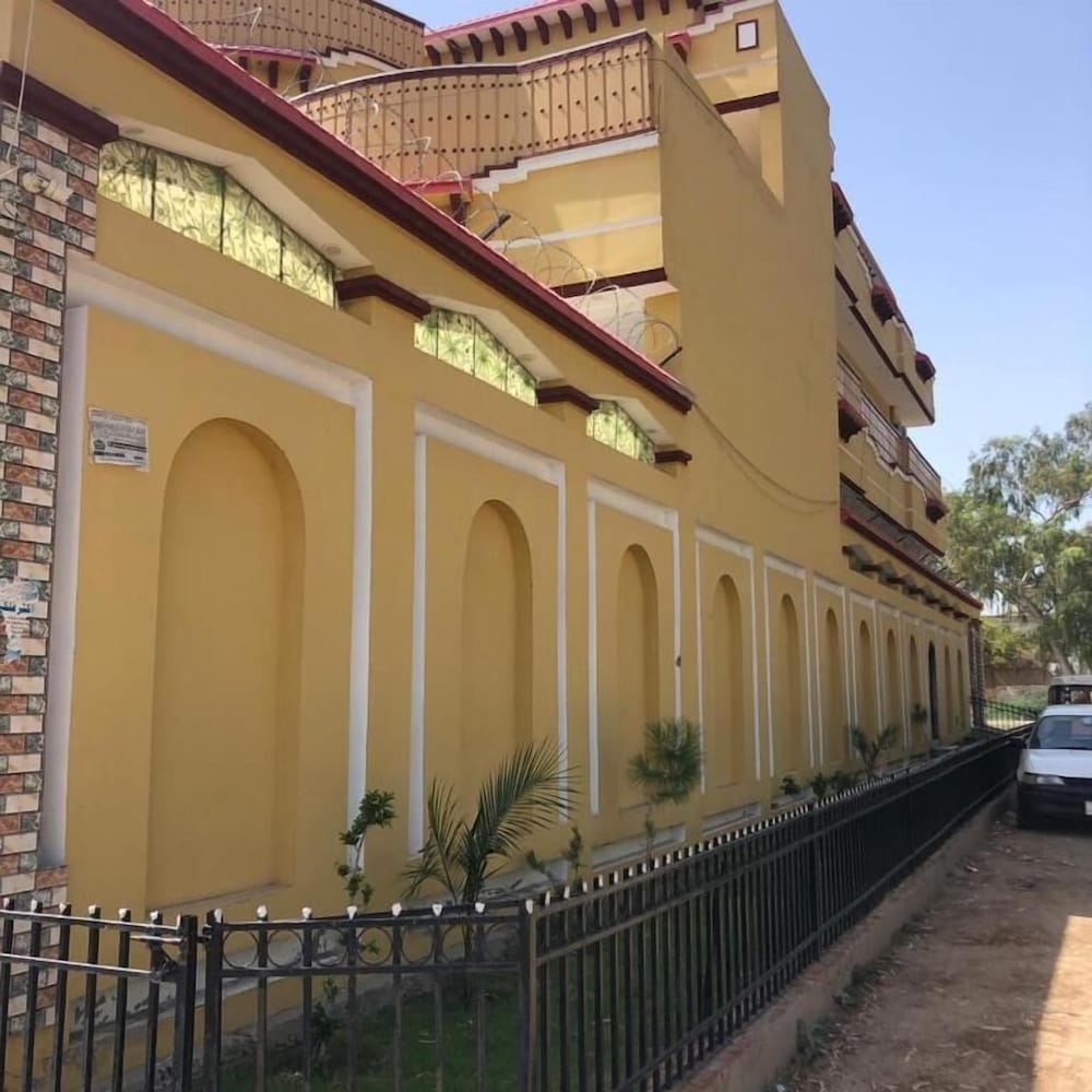 Shelton House Bannu