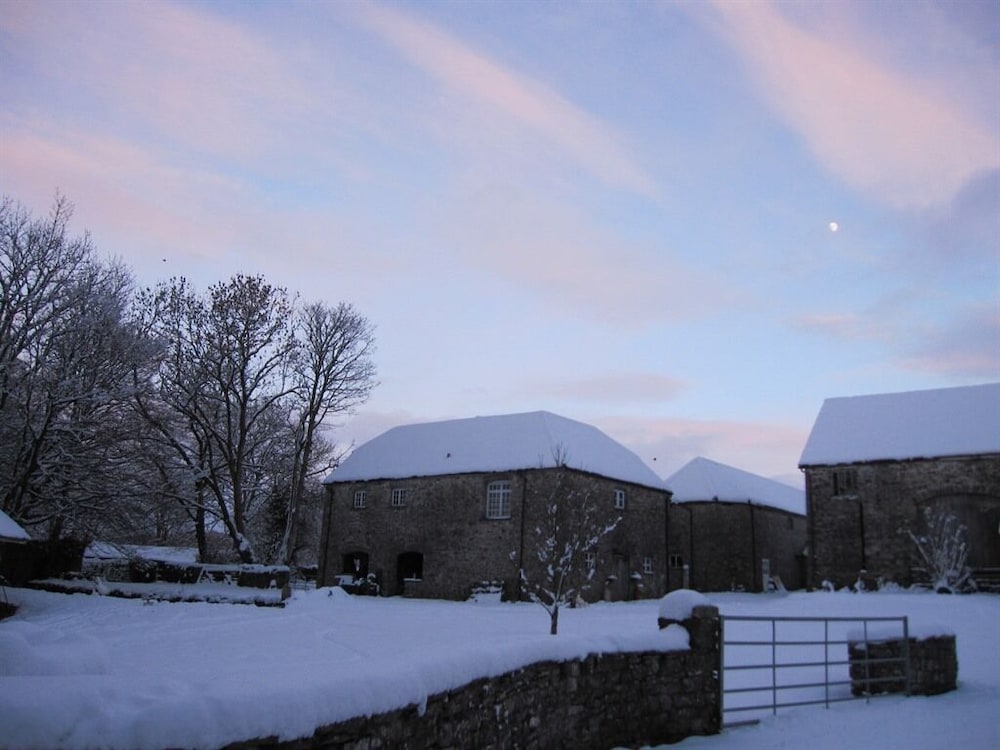 Glynhir Mansion
