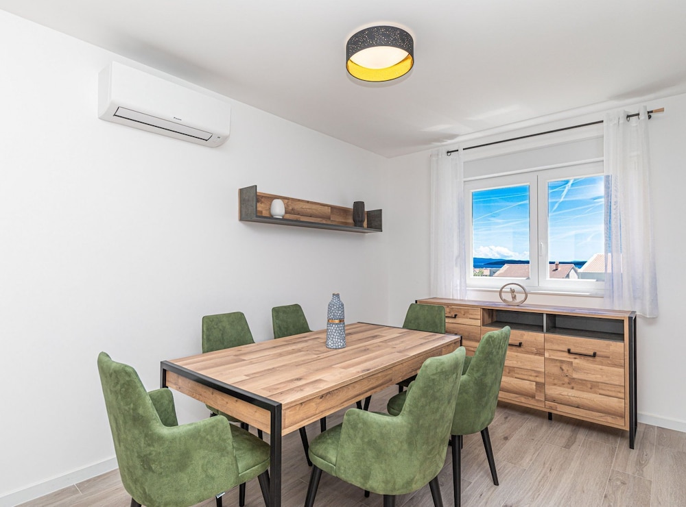 Elegant Kastel Novi Apartment With Sea View Balcony