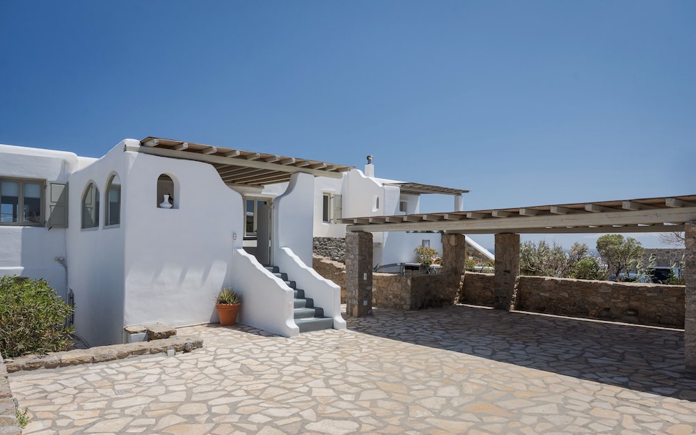 Mykonian Hills