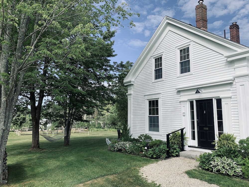 The Orchard House: Inn, Ice Cream, Cafe