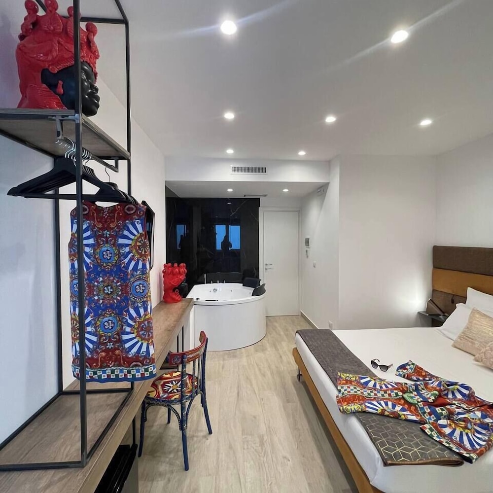 Namuri Luxury Rooms