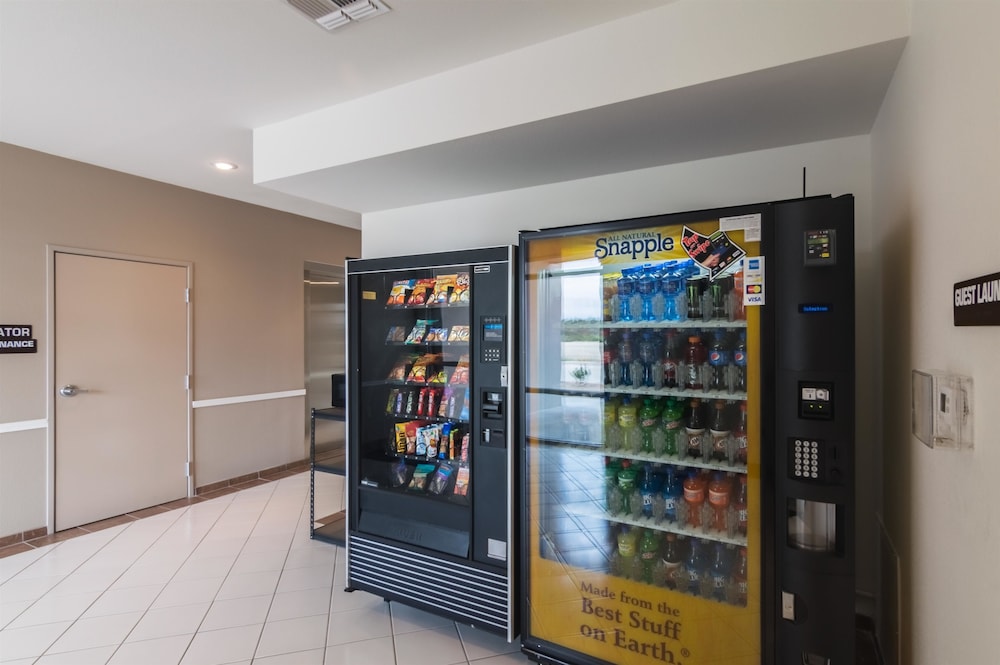 Days Inn & Suites by Wyndham Colorado City/I-20