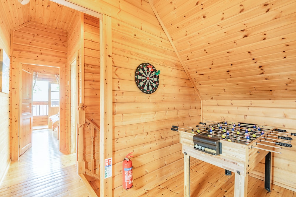 Robin Lodge