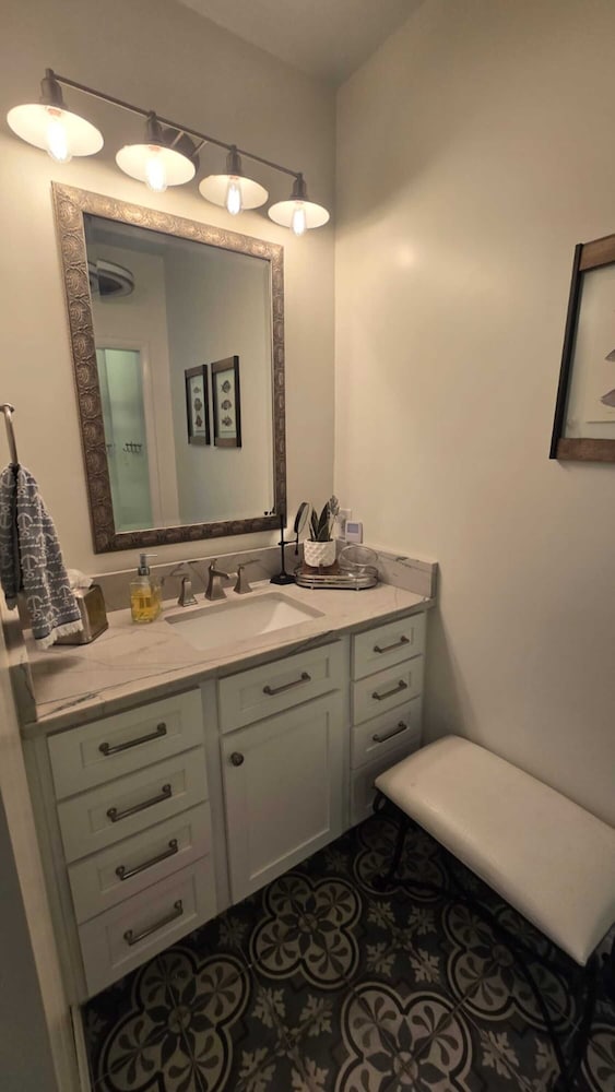 Summerchase Penthouse 1