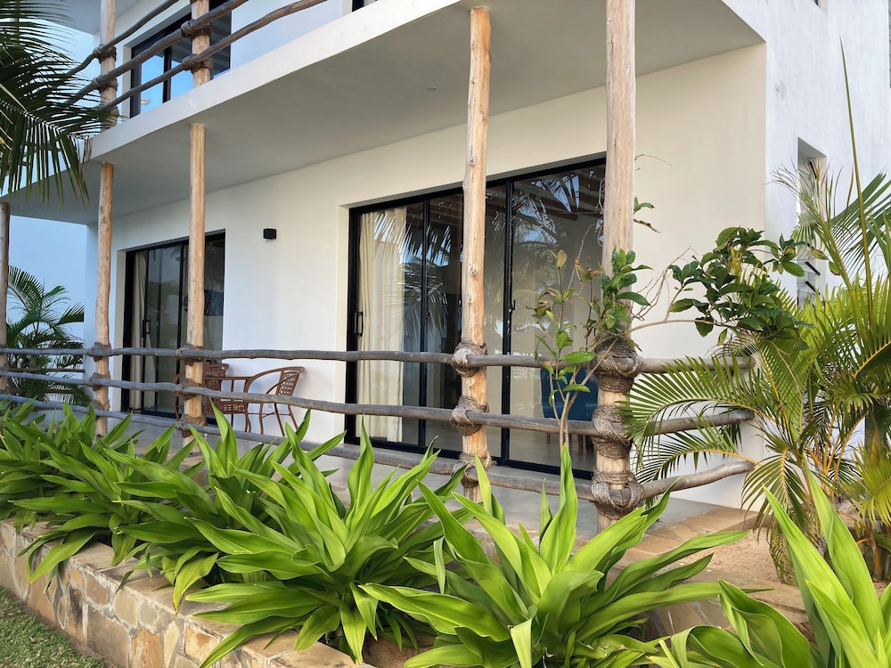 Ahadi Beachfront 2 Bedroom by YourHost view 4