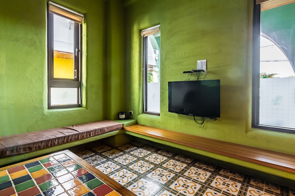 Kenting Fairyland & Farm Guest House