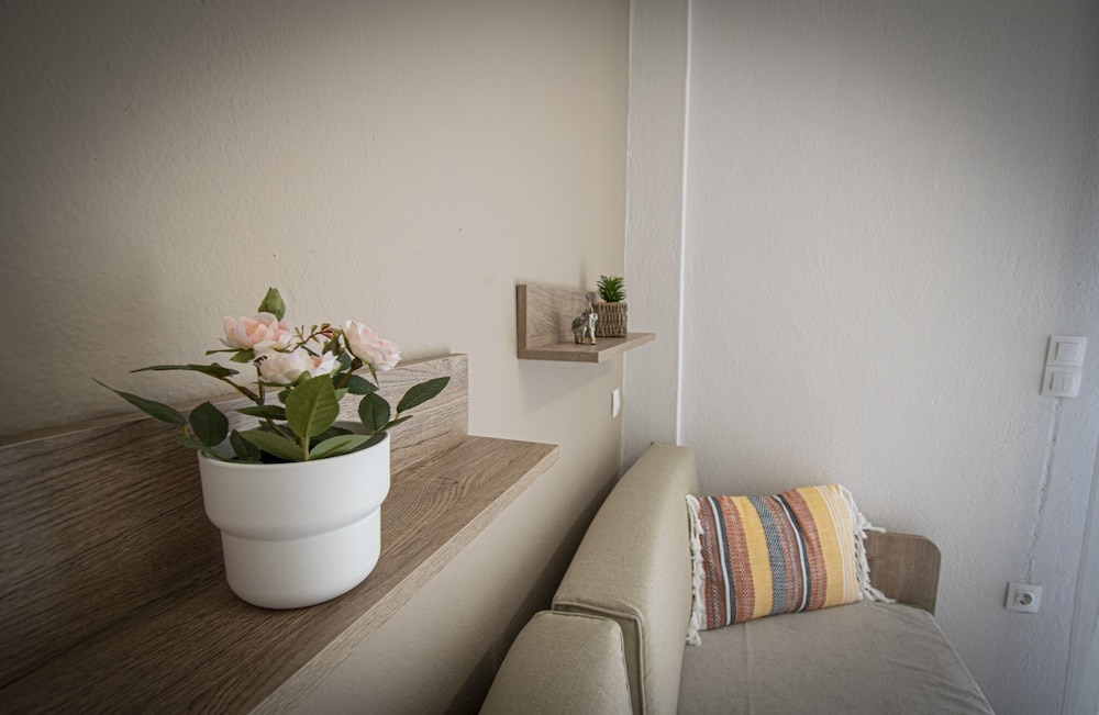 Forest View Apartment 2 by Rentalspro