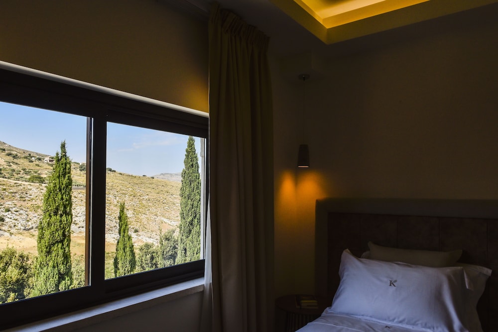 Villa Kete Deluxe Rooms view 3