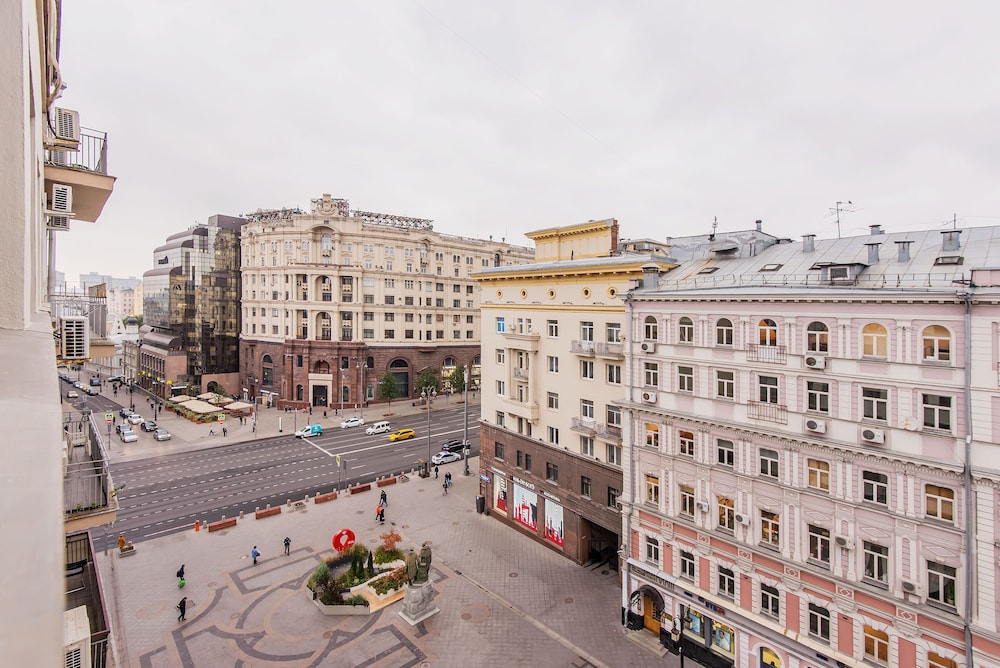 GM Apartment Kamergerskiy 2-43