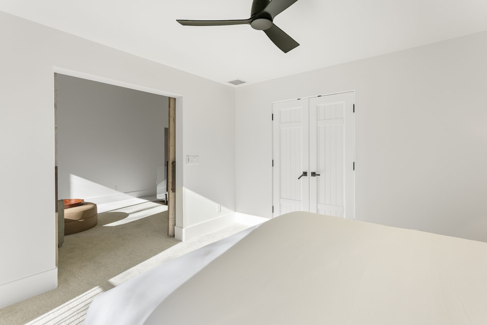 656 Coalition View Court - Private Home With Spa 4 Bedroom Home